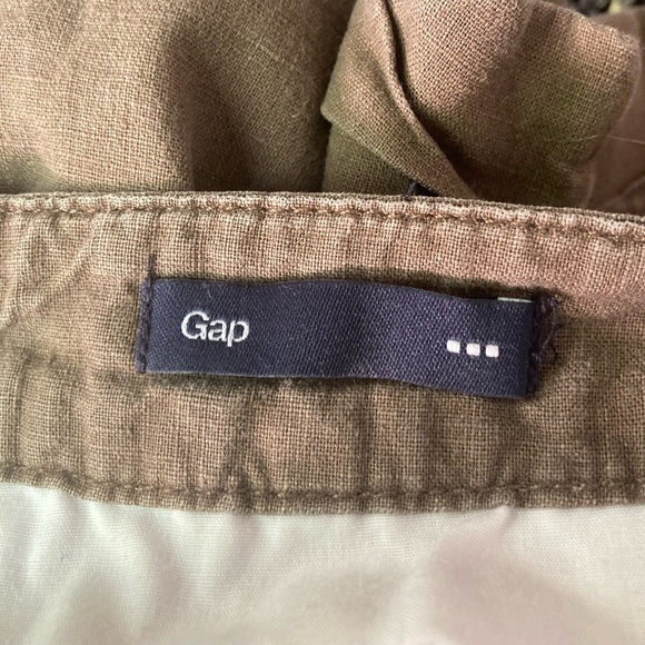 Gap Brown Roll Cuff Shorts 6 - Picture 6 of 7